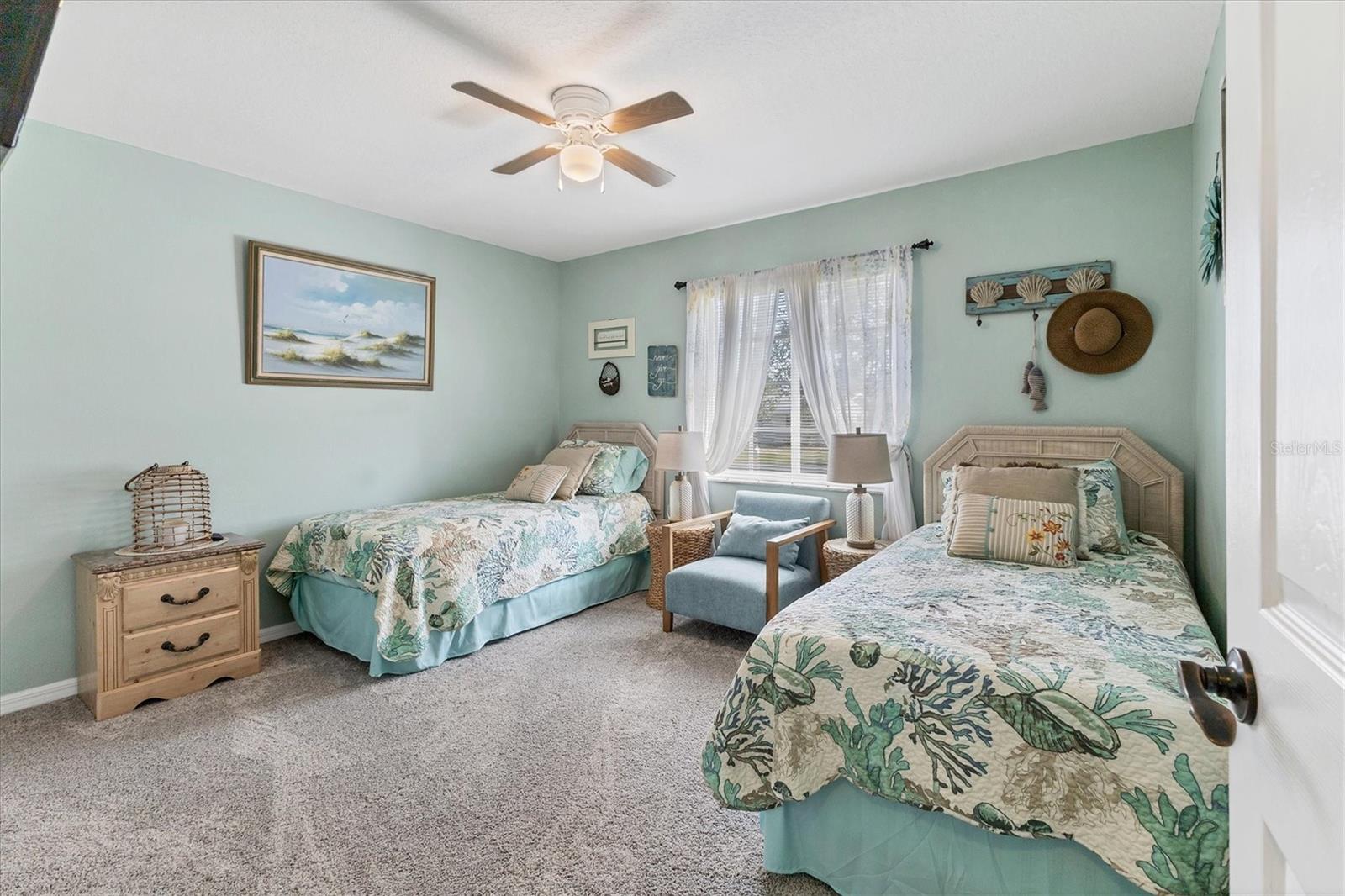 BREEZEWOOD MANOR - Residential