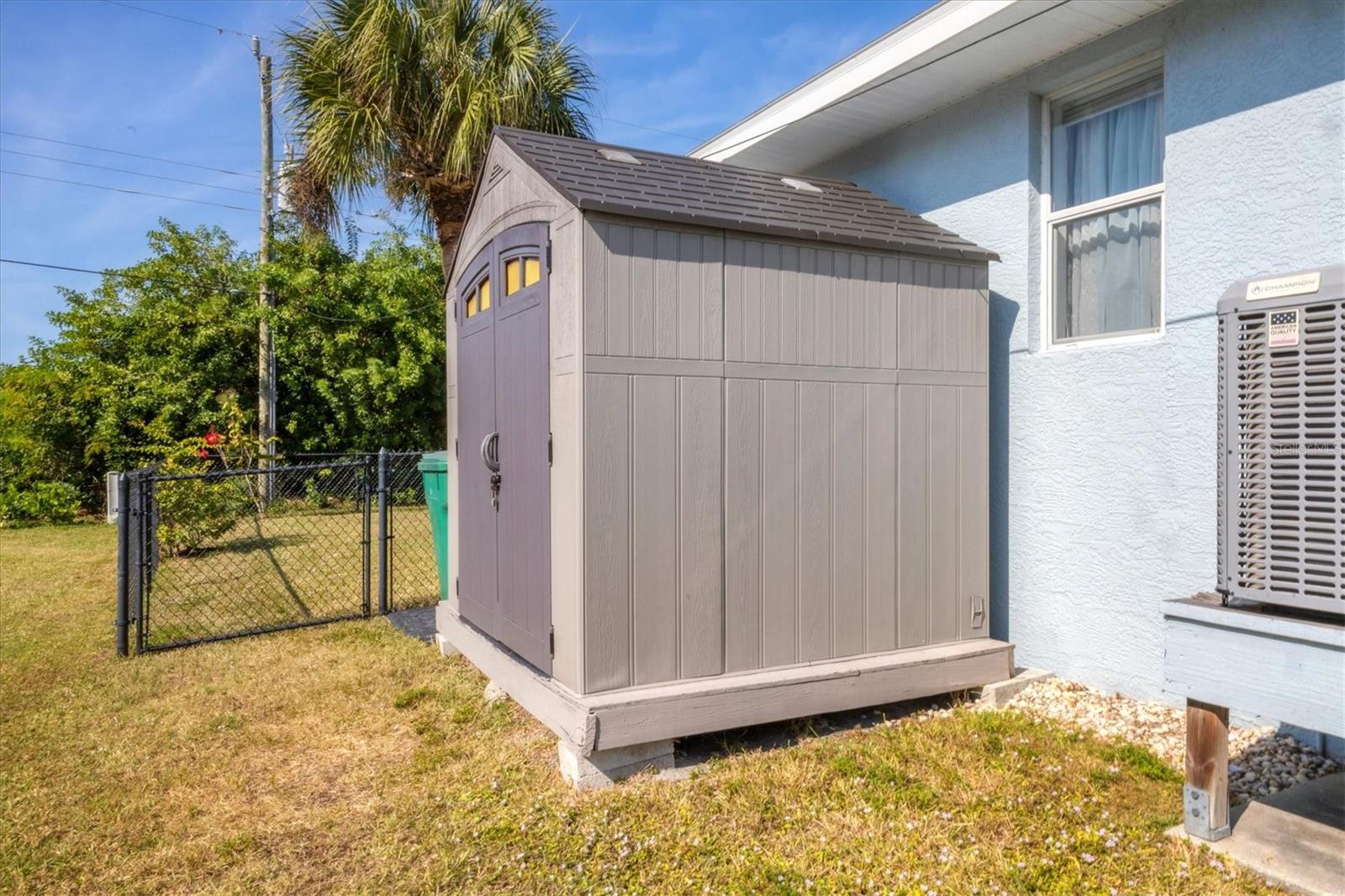 BREEZEWOOD MANOR - Residential