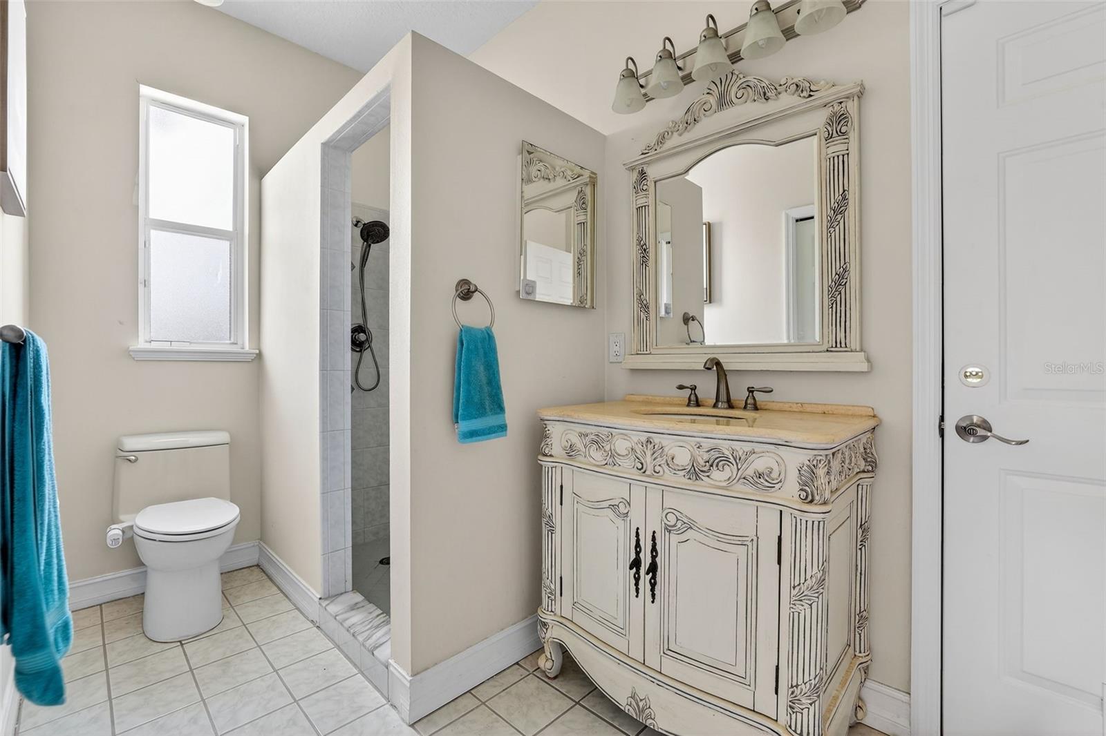 PELICAN BAY ESTATES AT SKIMMER POINT PH I - Residential