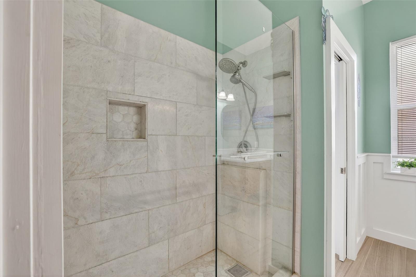 PELICAN BAY ESTATES AT SKIMMER POINT PH I - Residential