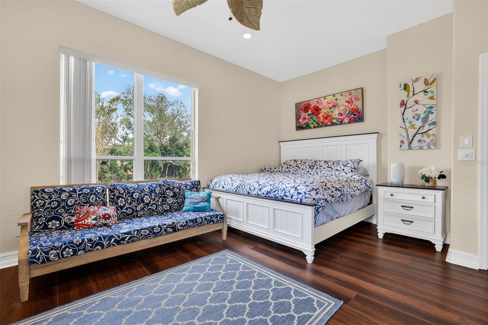 PELICAN BAY ESTATES AT SKIMMER POINT PH I - Residential