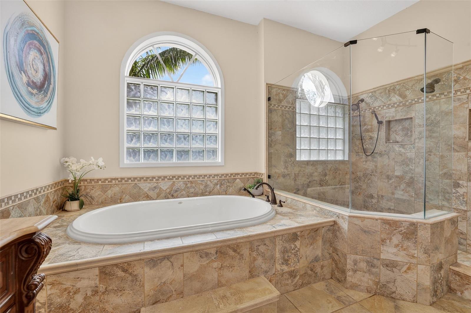 PELICAN BAY ESTATES AT SKIMMER POINT PH I - Residential