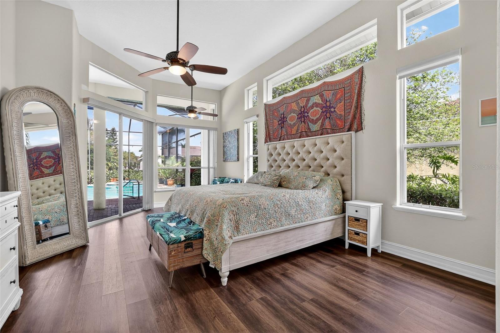 PELICAN BAY ESTATES AT SKIMMER POINT PH I - Residential