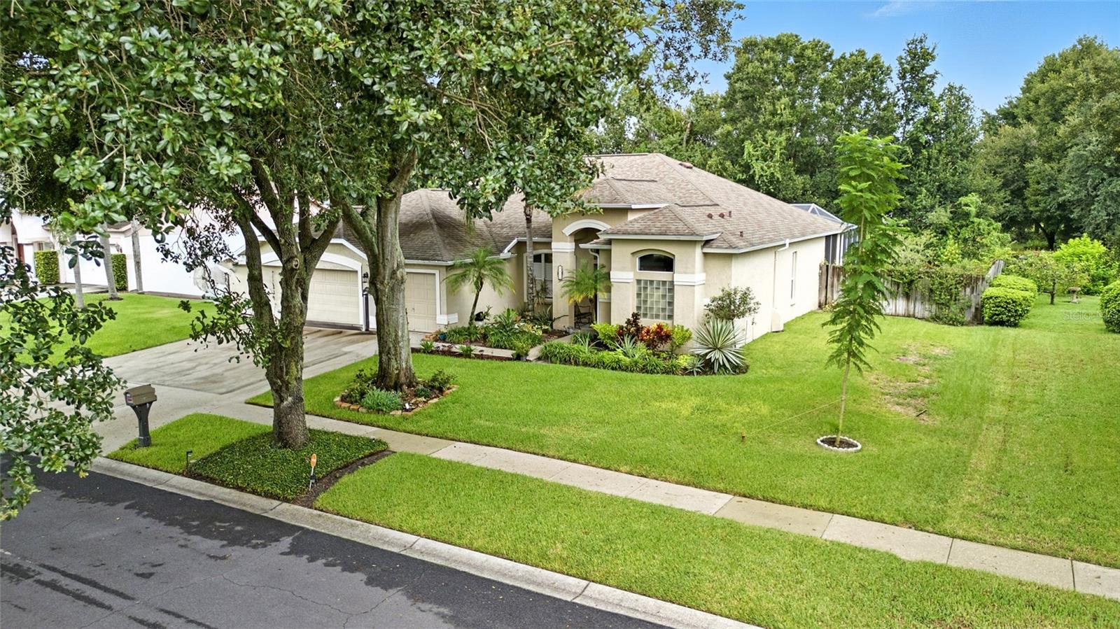 4416 GENTRICE DRIVE