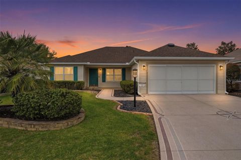 Photo of 519 Weston Manor Drive, The Villages, FL 32162 (MLS # G5109687)