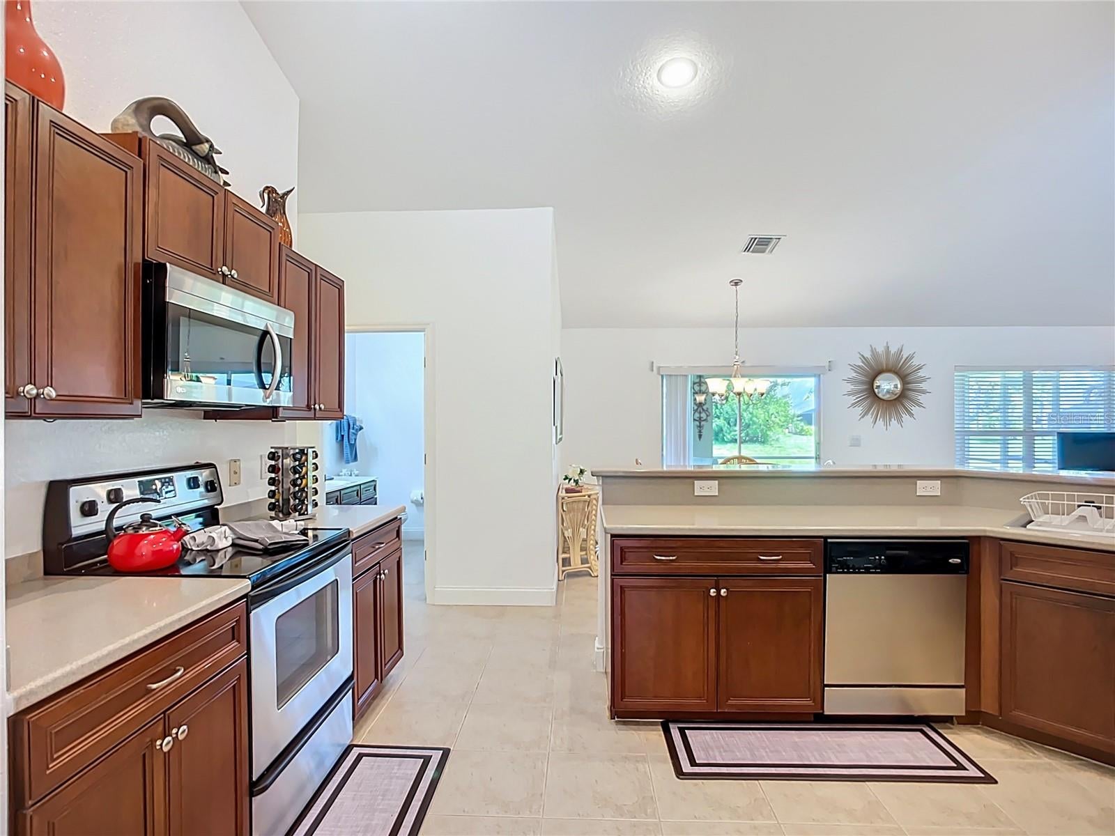 ROTONDA WEST LONG MEADOW - Residential Lease