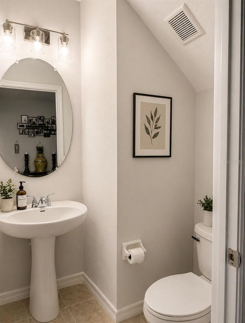 Photo of 2278 Seven Oaks Drive, Saint Cloud, FL 34772 (MLS # S5149049)