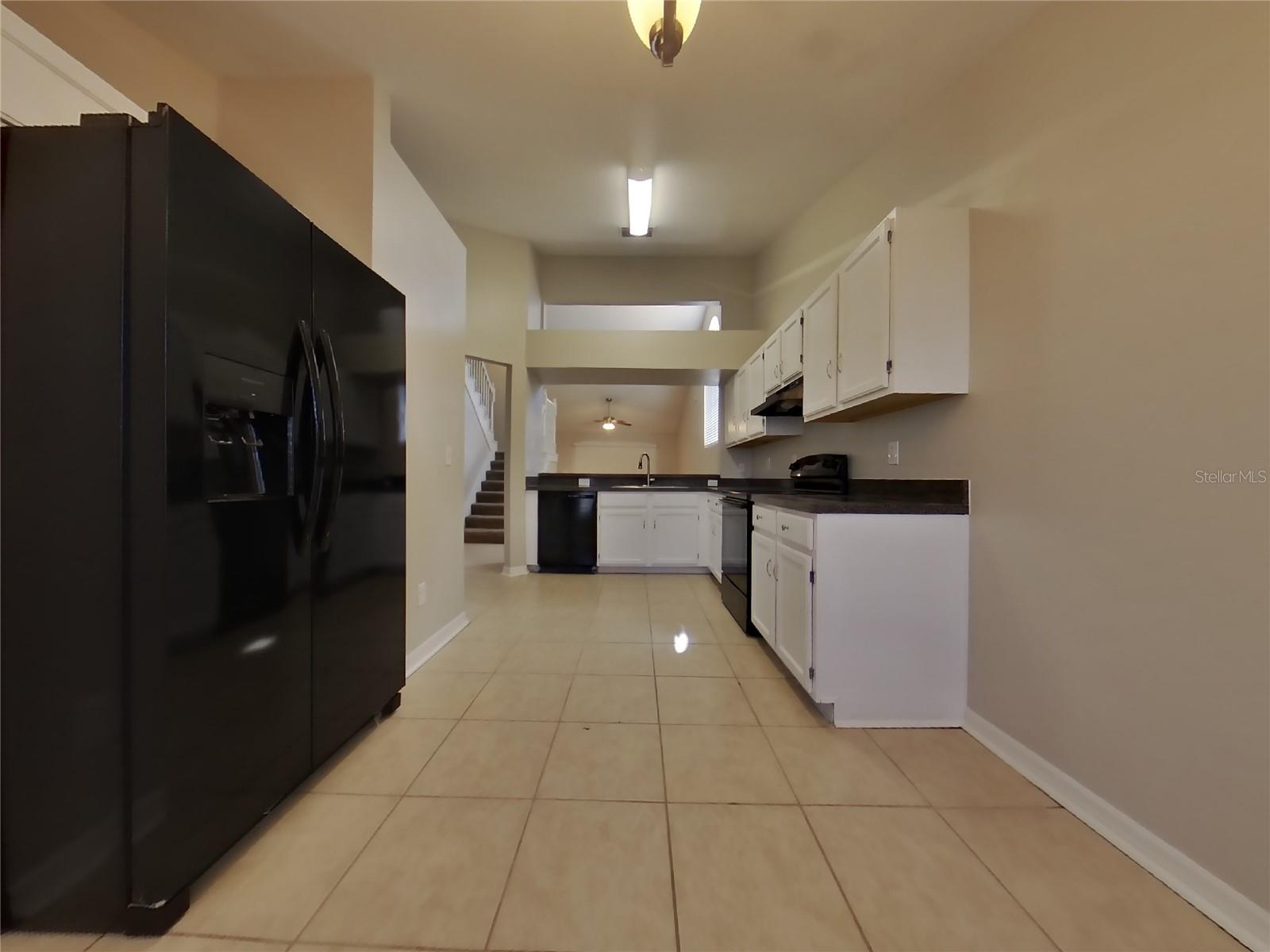 CHELSEA PARC - Residential Lease