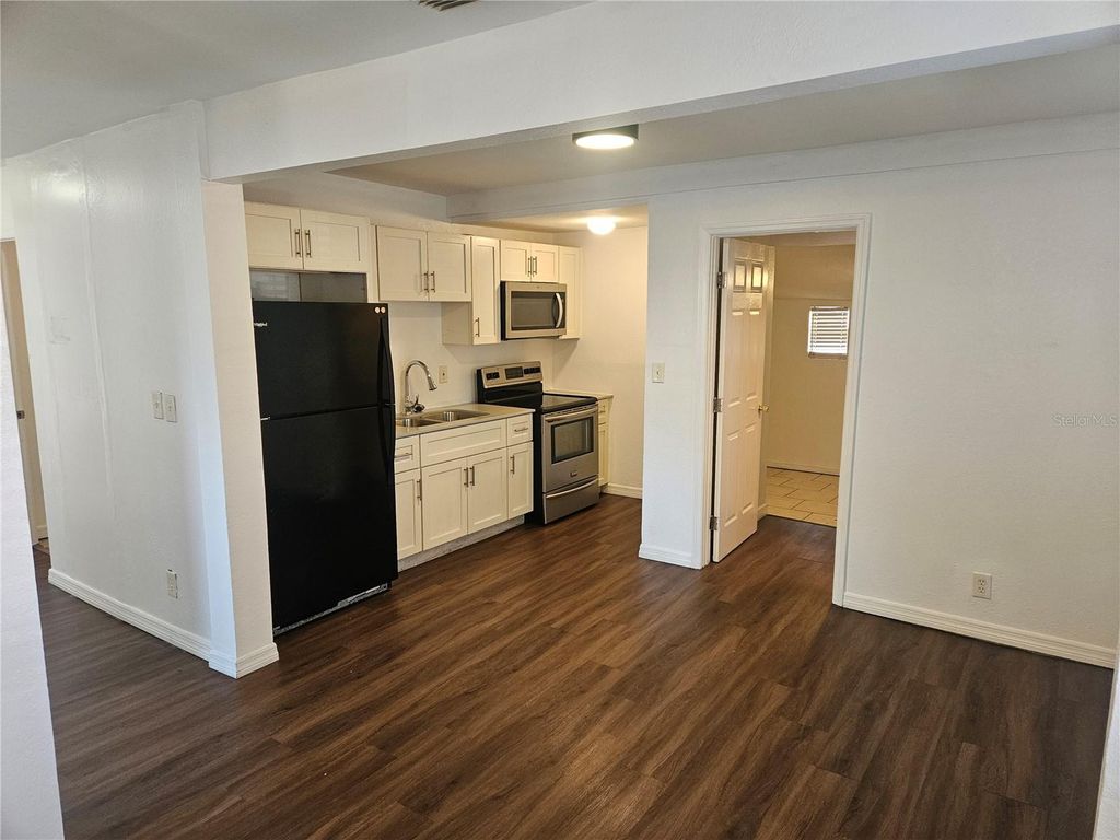 Photo of 3450 17th Avenue S, St Petersburg, FL 33711 (MLS # TB8448581)