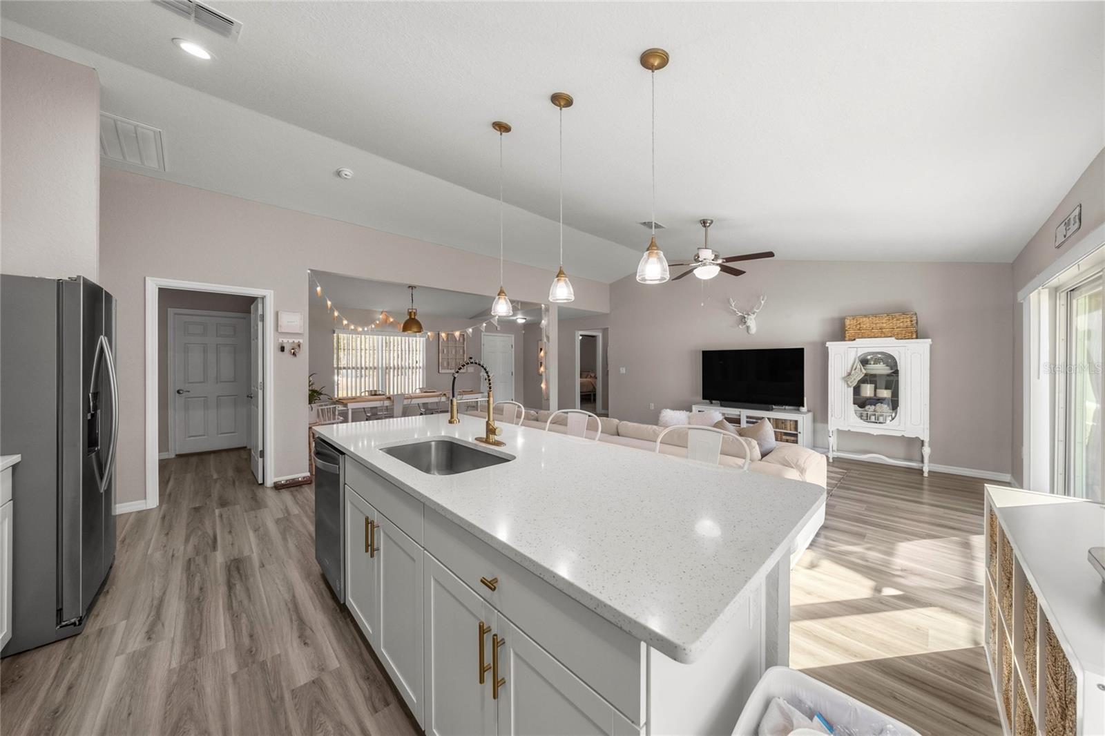 DUNNELLON OAKS SUB - Residential