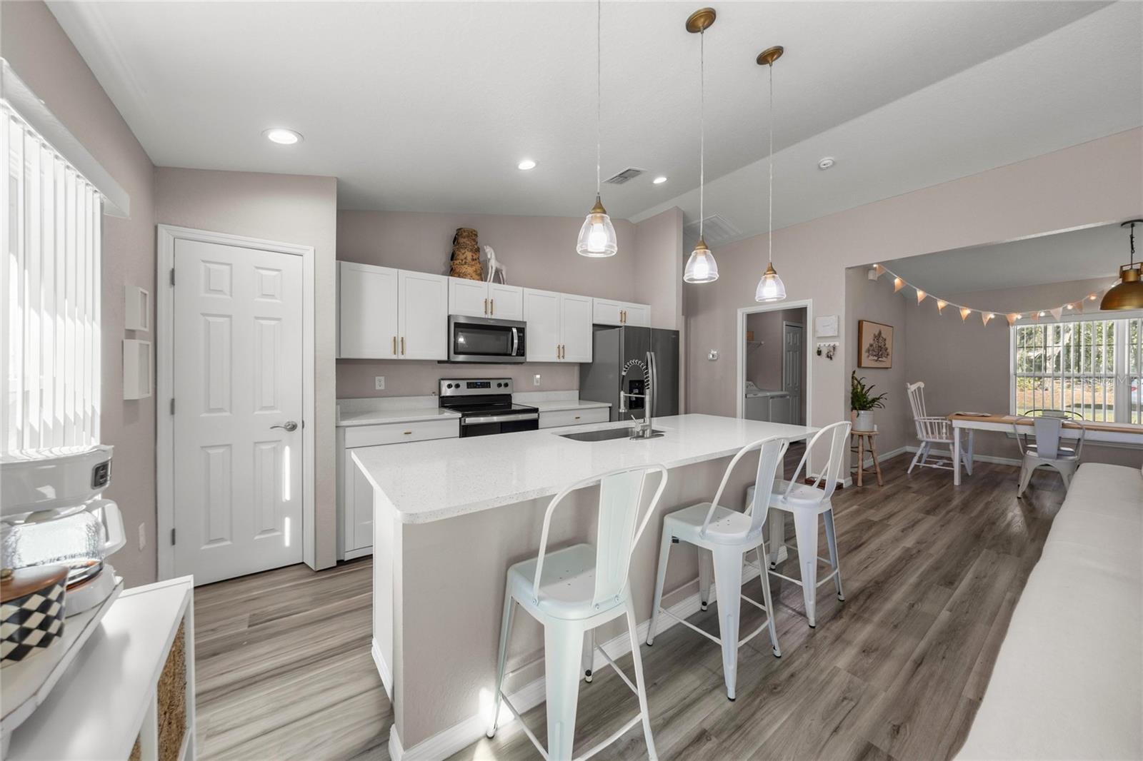 DUNNELLON OAKS SUB - Residential