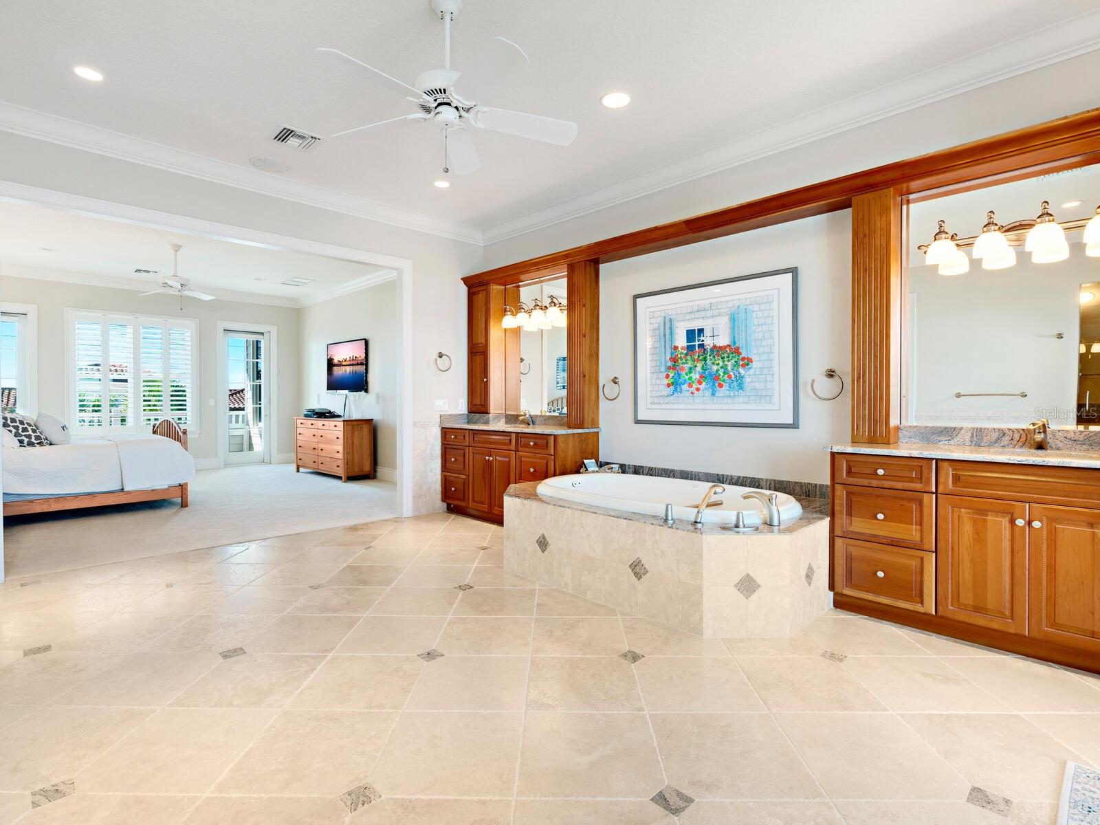 CASEY KEY - Residential