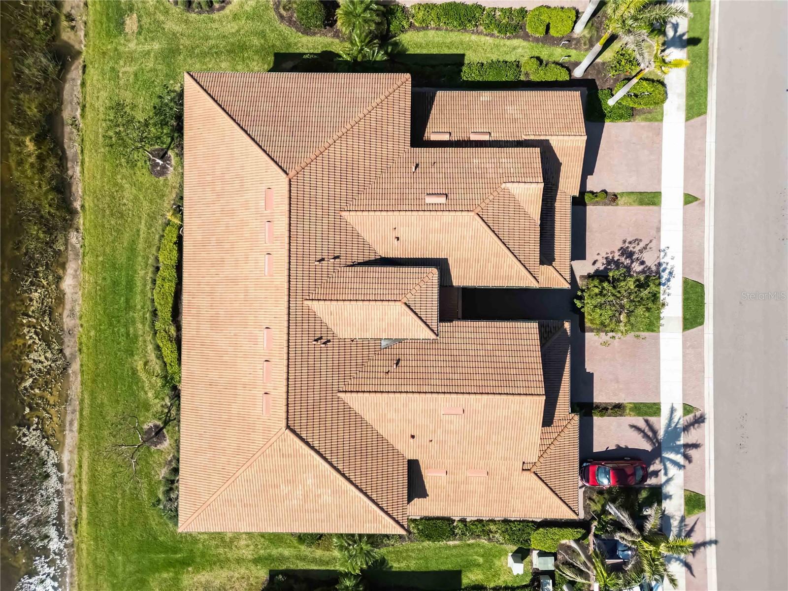 SARASOTA NATIONAL - Residential