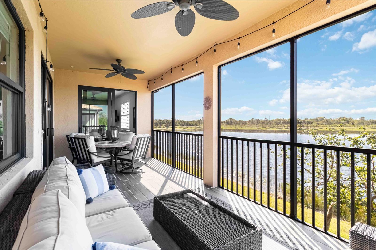 SARASOTA NATIONAL - Residential