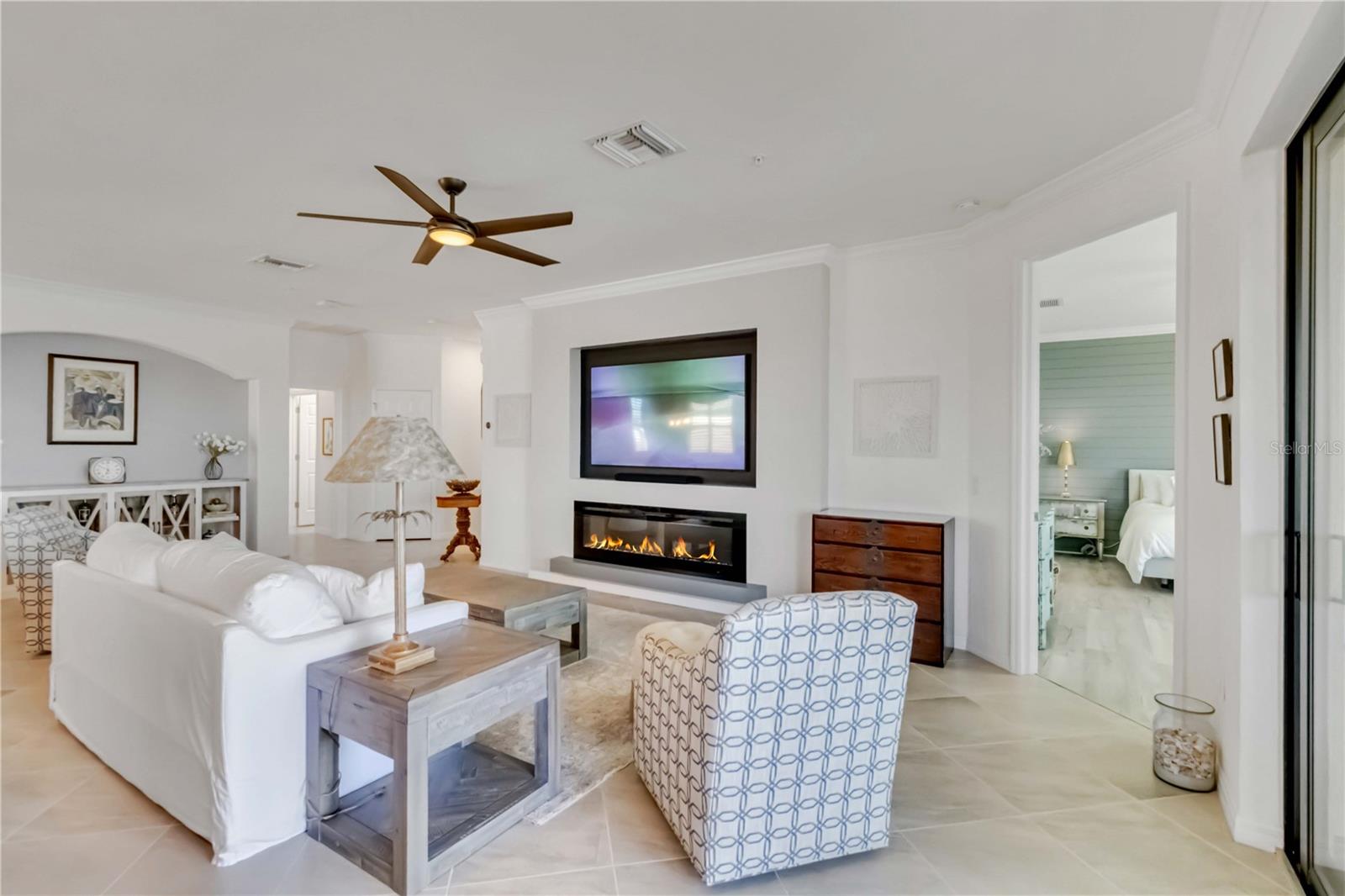 SARASOTA NATIONAL - Residential