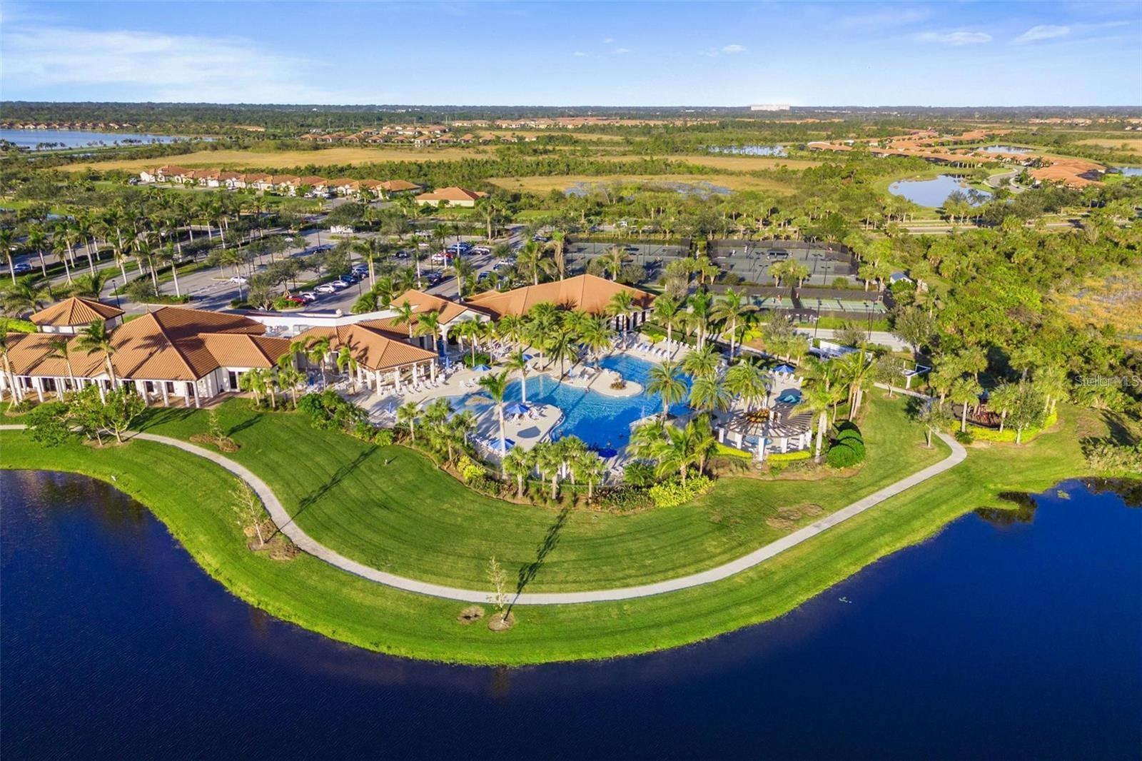 SARASOTA NATIONAL - Residential
