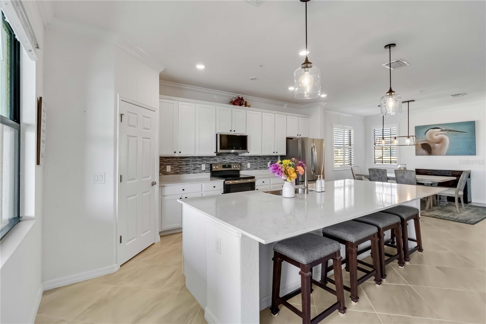 SARASOTA NATIONAL - Residential