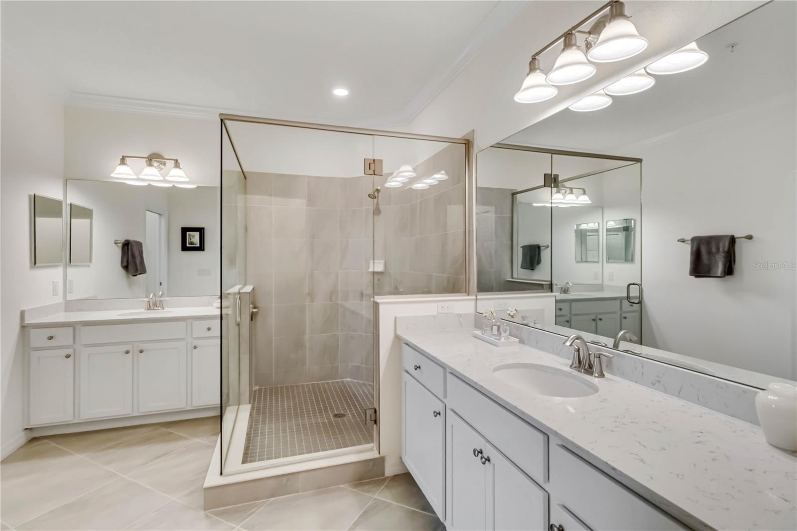 SARASOTA NATIONAL - Residential