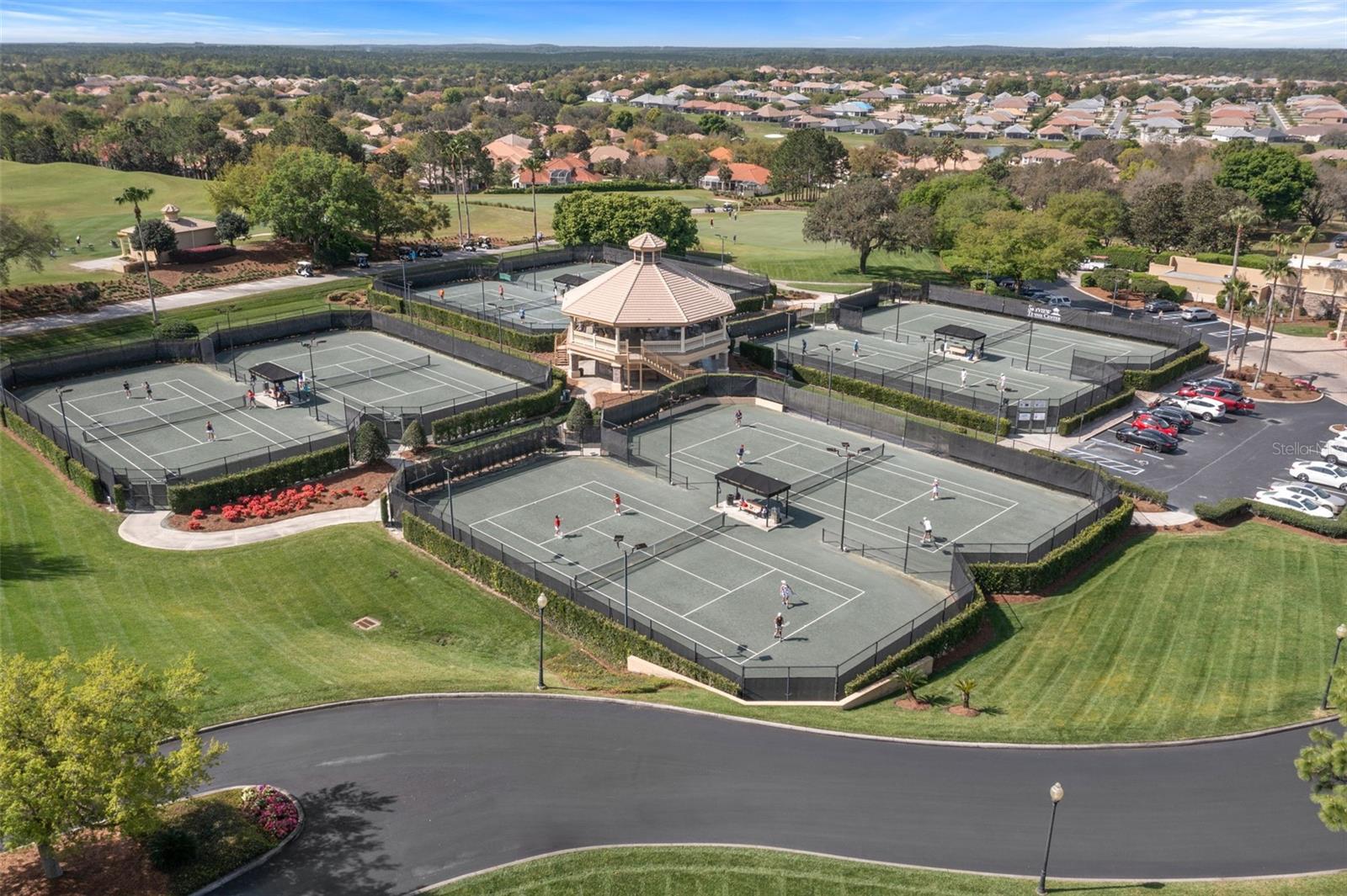 HAMPTON HILLS FIRST ADD - Residential