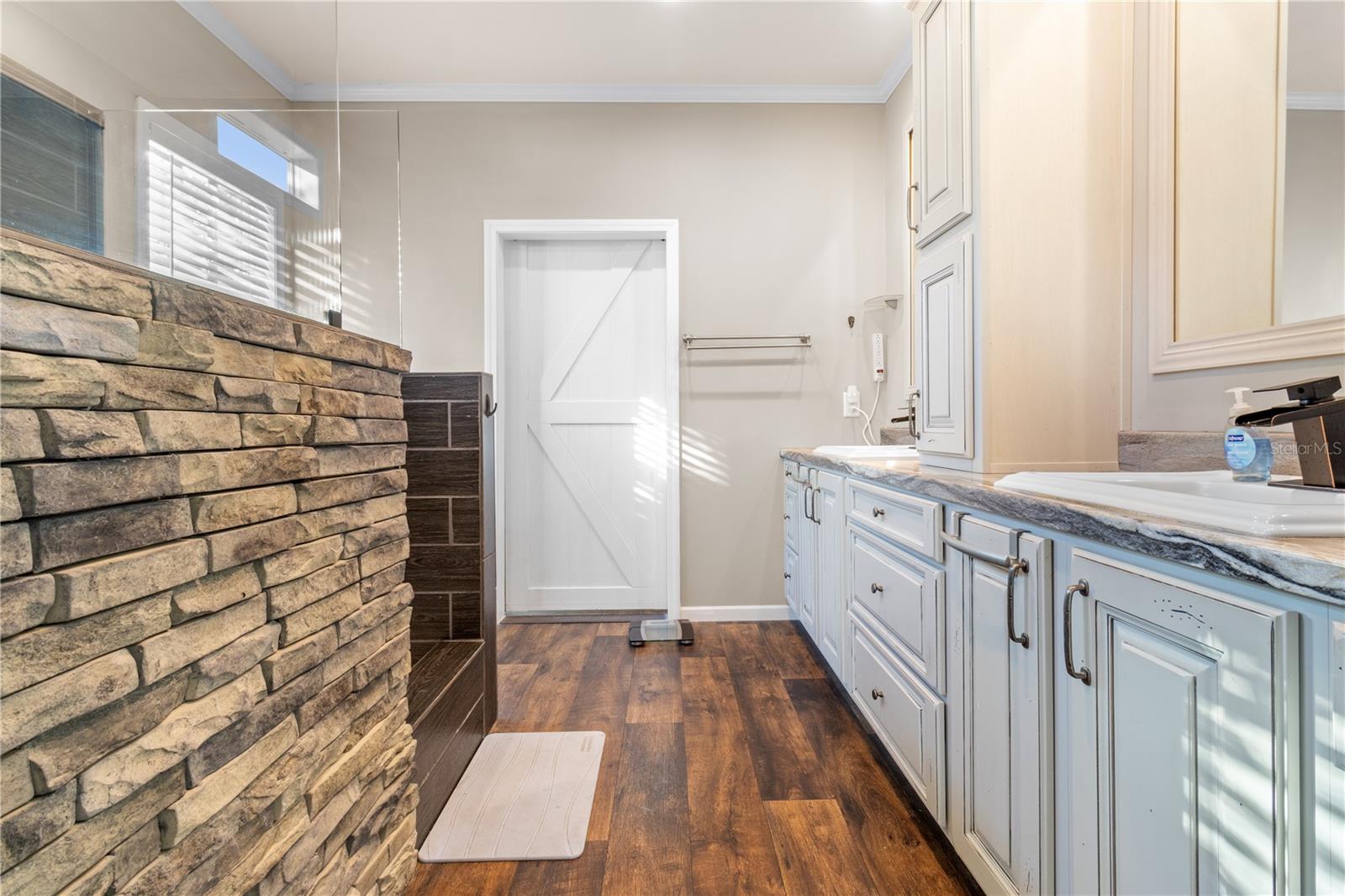 BROOKRIDGE COMM - Residential