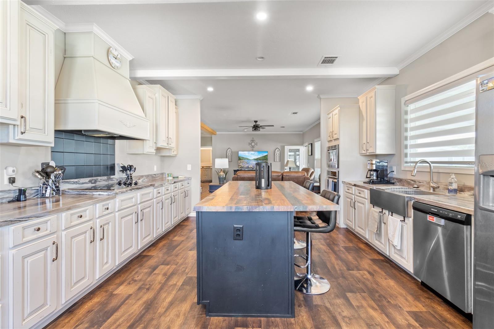 BROOKRIDGE COMM - Residential