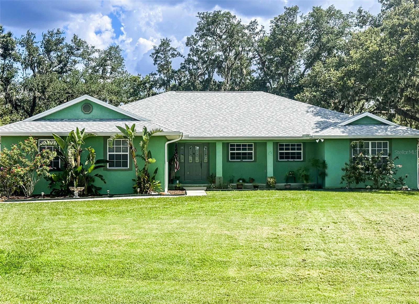 **Buyer’s Financing Fell Through—Not due to Inspection nor Appraisal**
*Wind Mitigation—Great!
*4-Point Inspection—Clean!
*Appraisal—Solid!
**Call for full details!**
**Welcome to the *Trio of Comforts*—three spacious bedrooms, three full bathrooms, and a three-car garage, all thoughtfully designed for privacy, flexibility, and everyday ease.
Need a mother-in-law suite. CHECK.
Hoping for potential Accessory Dwelling Unit (ADU) - CHECK.
Looking for a low-key HOA that enhances the neighborhood without hovering over homeowners - CHECK.
Each bedroom offers its own ensuite bath and private entrance—perfect for guests, multigenerational living, or work-from-home setups.
Tucked away in the serene Oak Ford Golf Club community, this **custom single-story ranch** sits on nearly an acre, with over 2,200 square feet of open, airy living. Vaulted ceilings and a smart split floor plan enhance the sense of calm and comfort. The **private in-law suite** features its own poolside entrance—ideal for longer visits or separate living arrangements. Step out to your fully screened fiberglass pool, bordered by preserve views and no rear neighbors, offering true peace and privacy.
** Some Big-ticket upgrades are done:
• New Roof (2023)
• New Water Heater (2024)
• New Pool Pump (2021)
And yes—there’s room to build an accessory dwelling if desired.
Only minutes from Lakewood Ranch Waterside, downtown Sarasota, and world-renowned Gulf beaches. With an HOA of just $47/month and no flood insurance required, you get the best of Florida living—without compromise.
**The seller is motivated, creative, and open to possibilities.
Call today for a private showing or to receive the full fly-through video.
**The Trio of Comforts isn’t just a home—it’s the lifestyle you’ve been waiting for.**