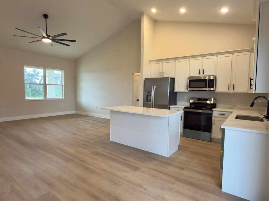 Photo of 2712 W Nogales Road, Avon Park, FL 33825 (MLS # A4681802)