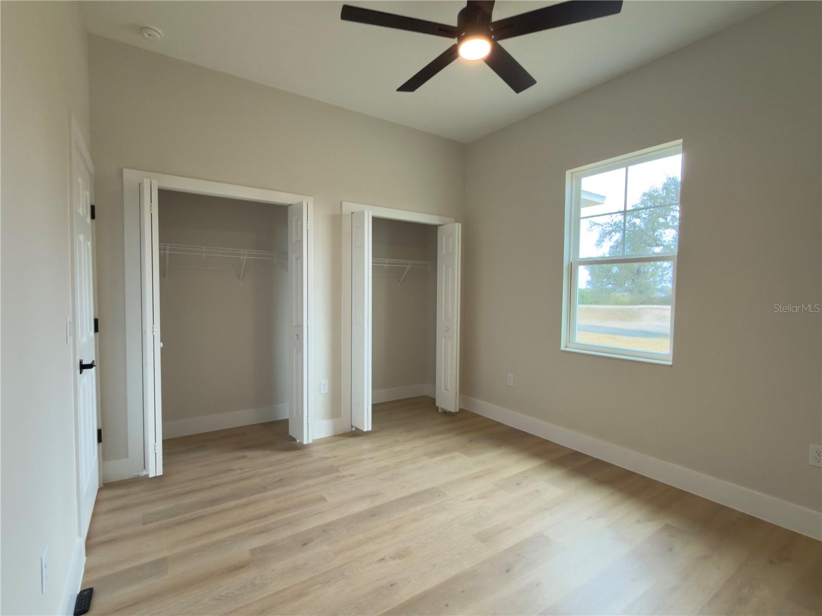 RED-HILL FARMS - Residential