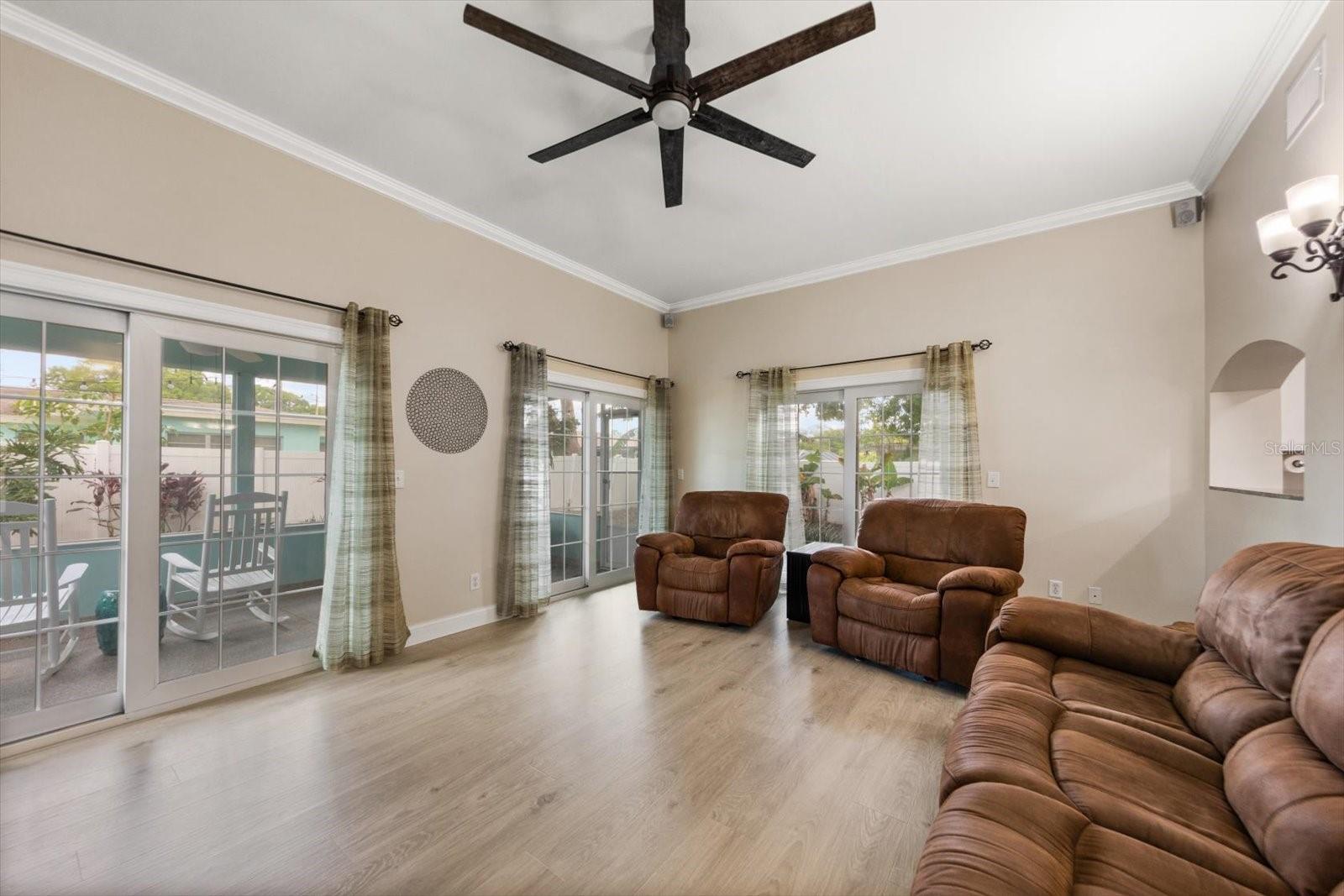 BELLEAIR MANOR UNIT 1 & 2 - Residential