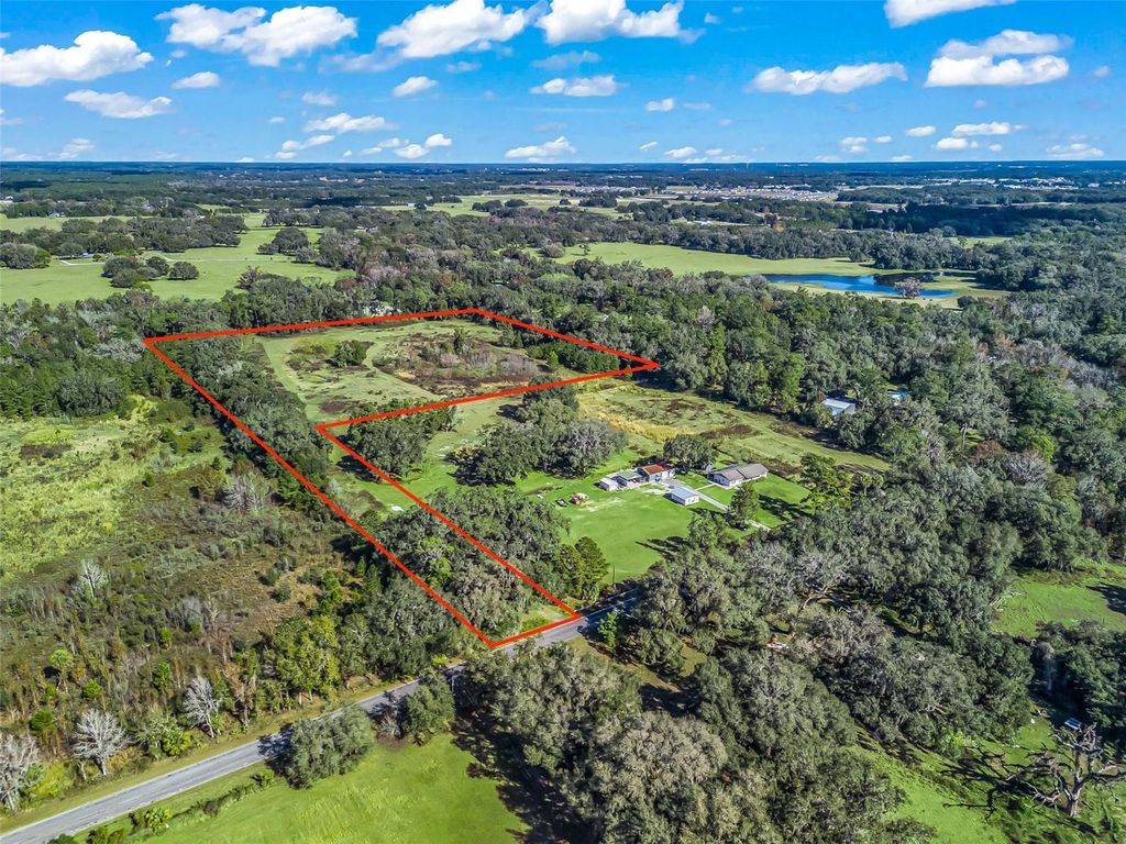 Photo of 2082 44-A, Wildwood, FL 34785 (MLS # G5106777)