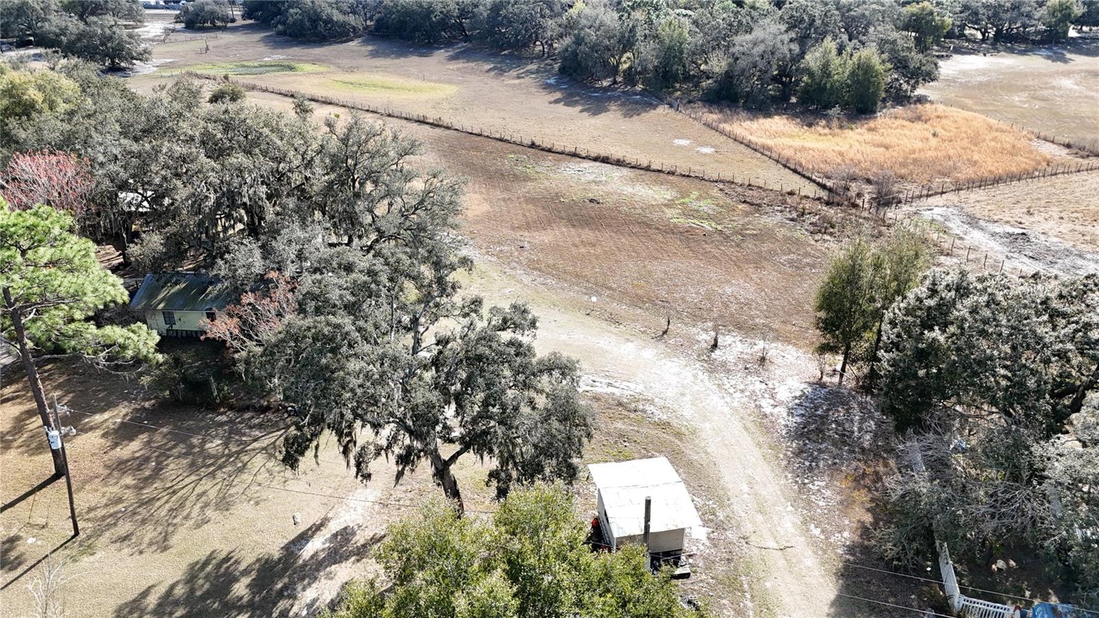 SHERWOOD FOREST UNREC - Land