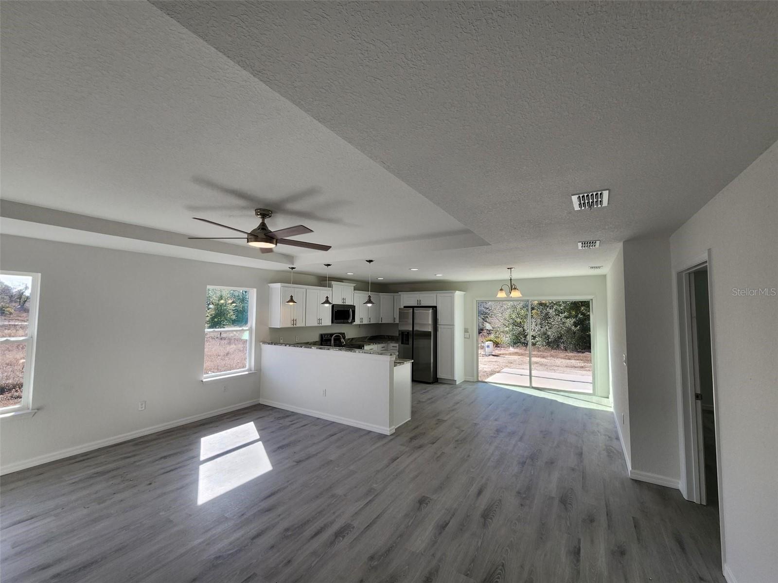 4698 SW ZINNIA COURT