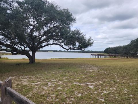 A home in DUNNELLON