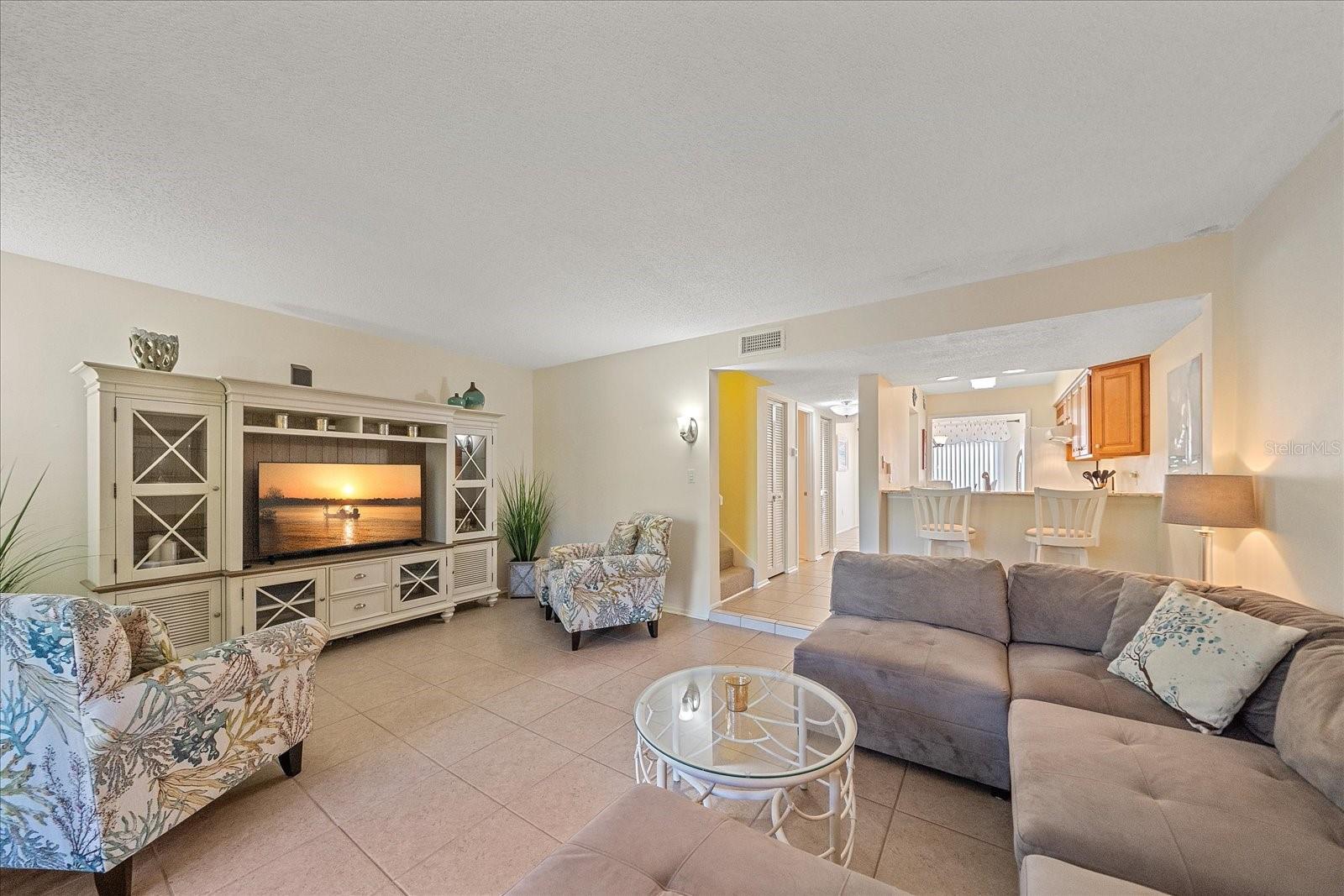 SUNRISE GOLF CLUB PH III - Residential