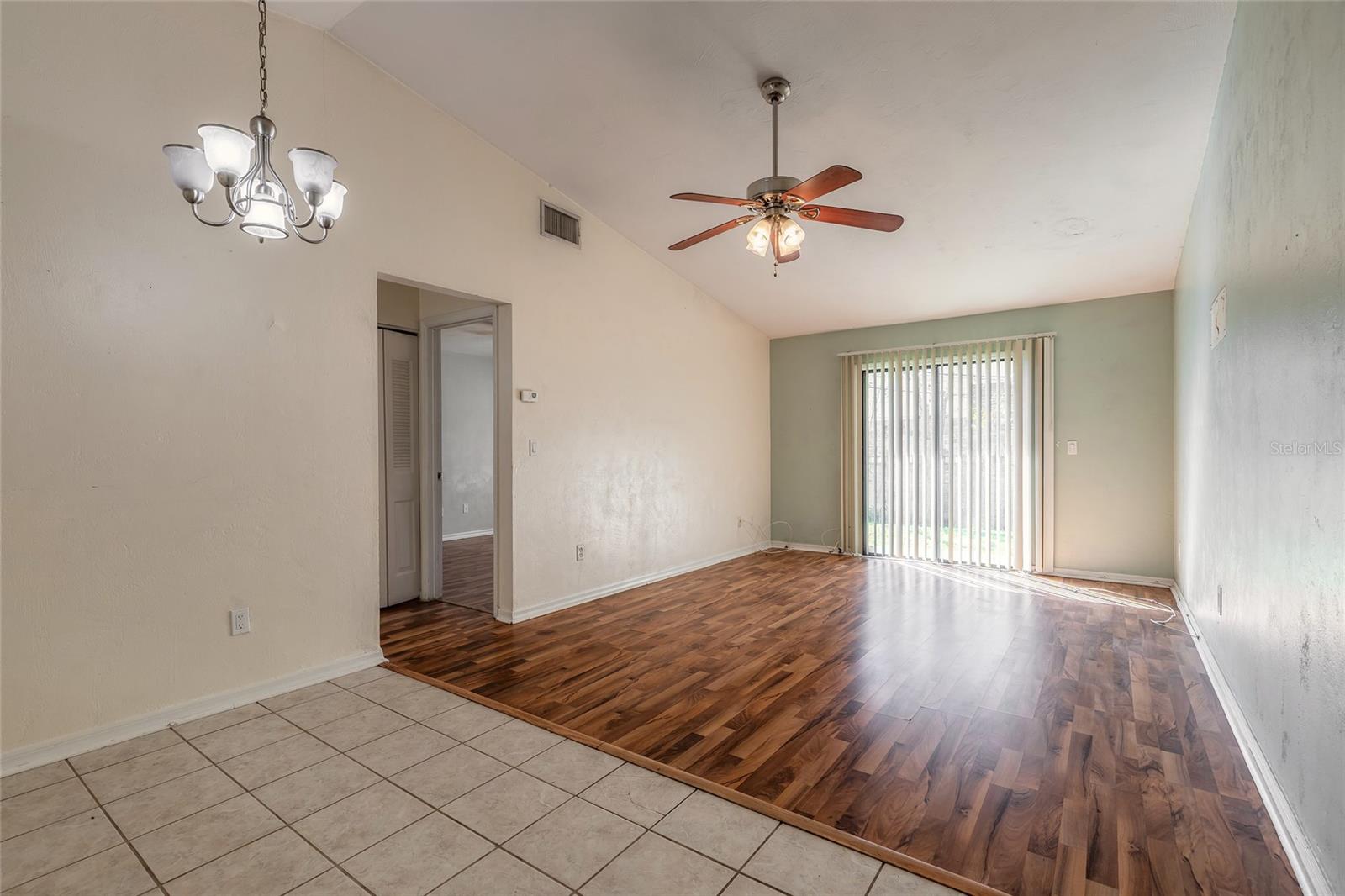 RIVIERA VILLAGE - Residential