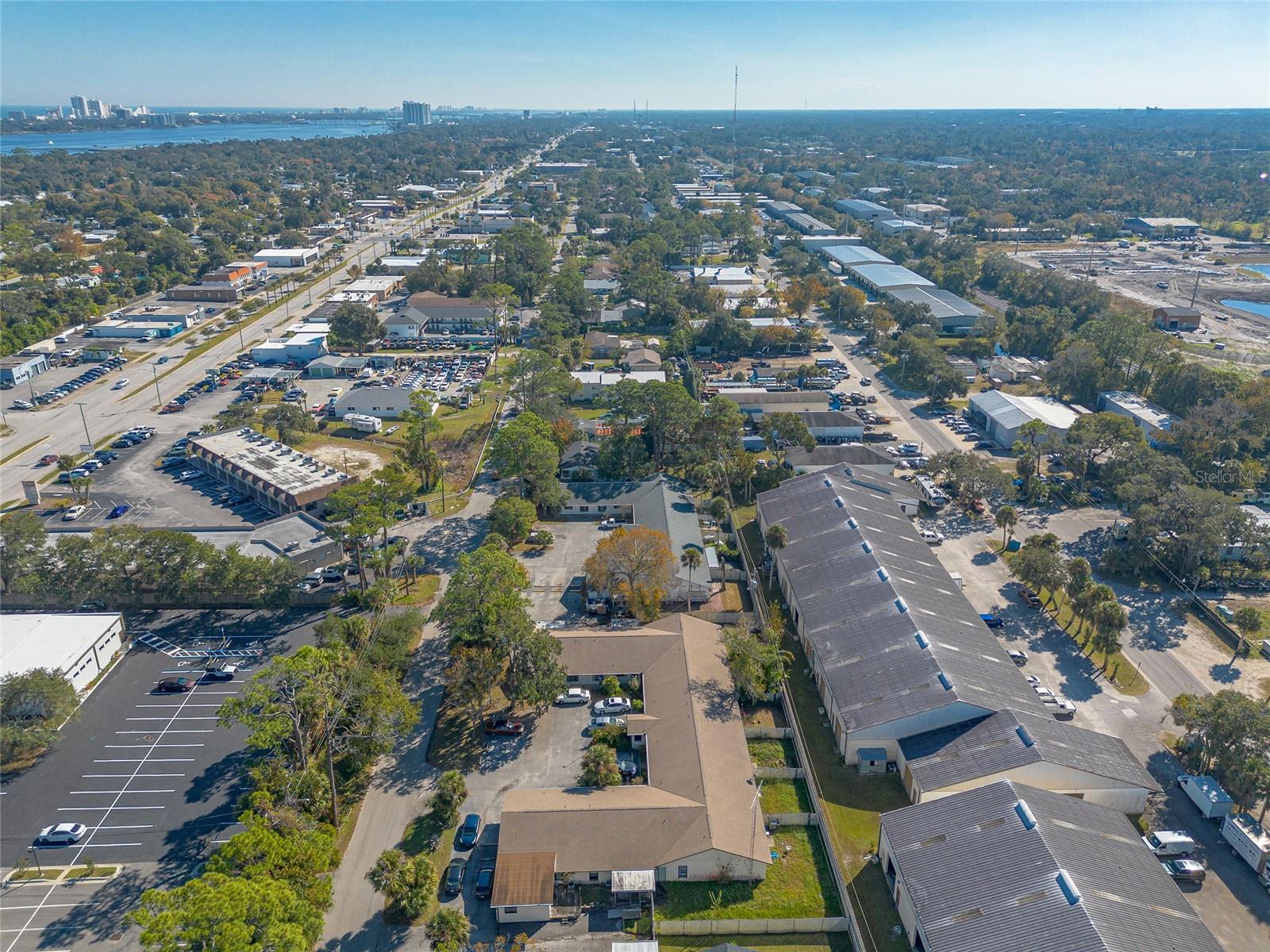 RIVIERA VILLAGE - Residential