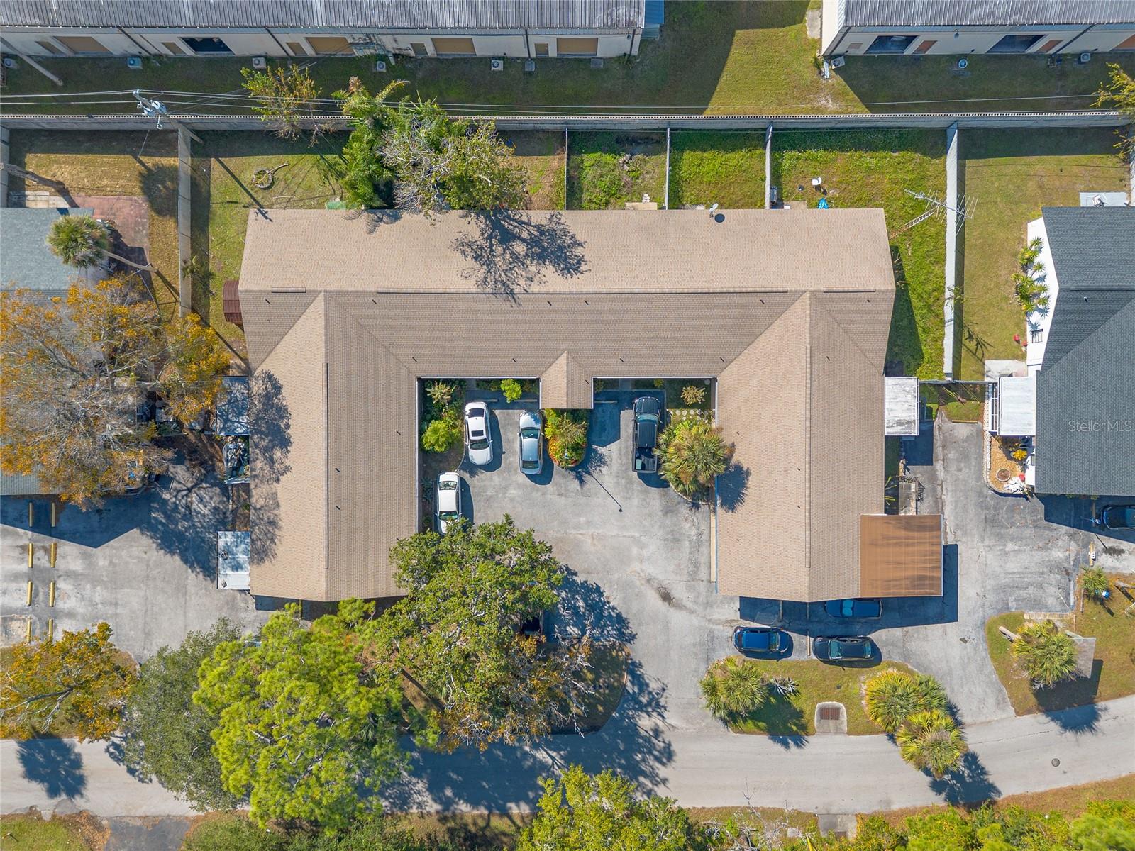 RIVIERA VILLAGE - Residential