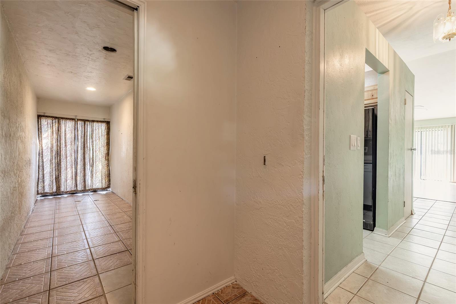 RIVIERA VILLAGE - Residential