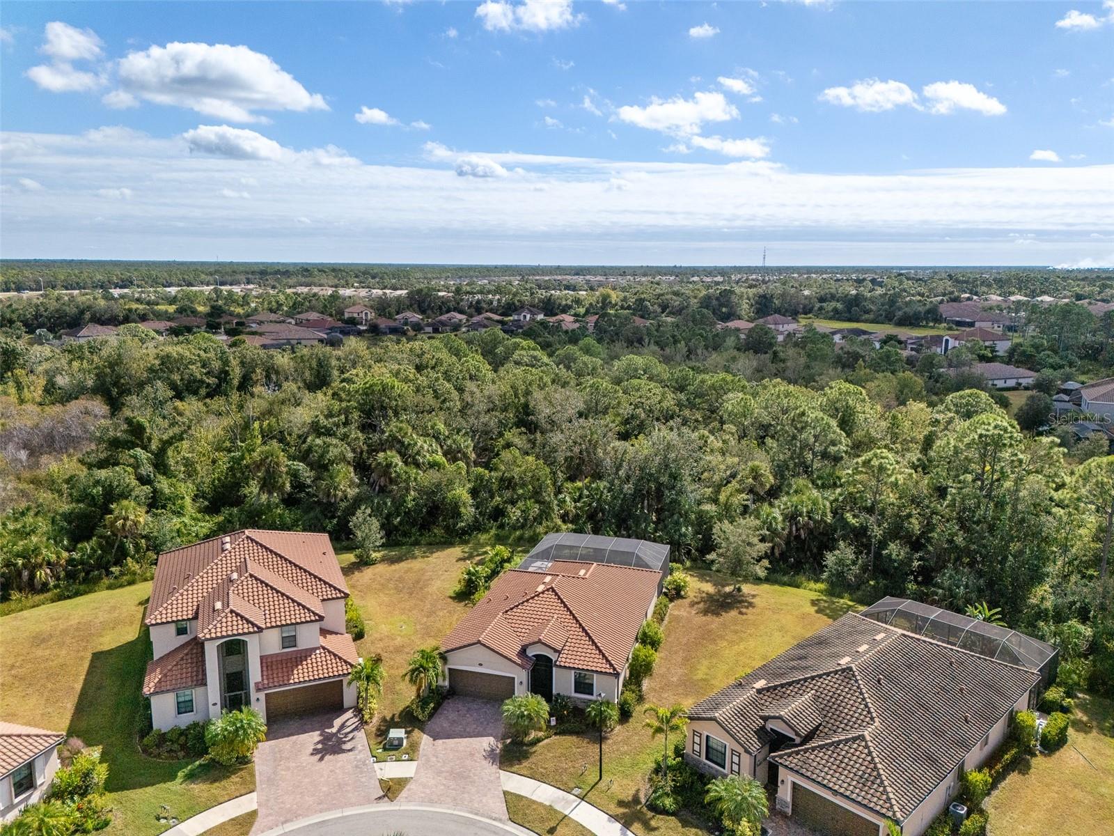 GRAN PARADISO PH 1 - Residential