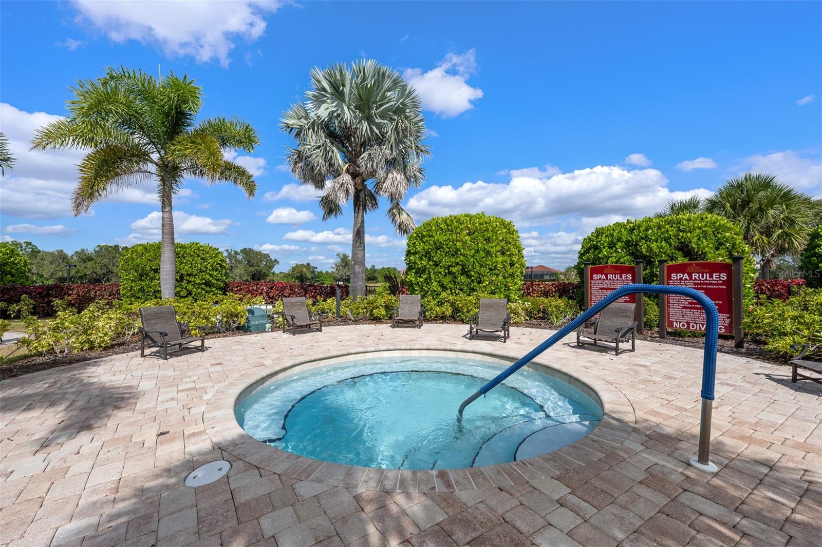 GRAN PARADISO PH 1 - Residential