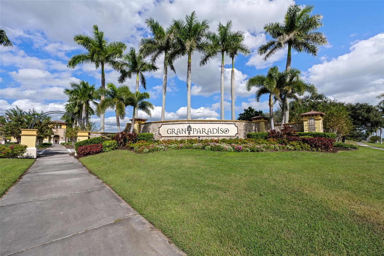 GRAN PARADISO PH 1 - Residential