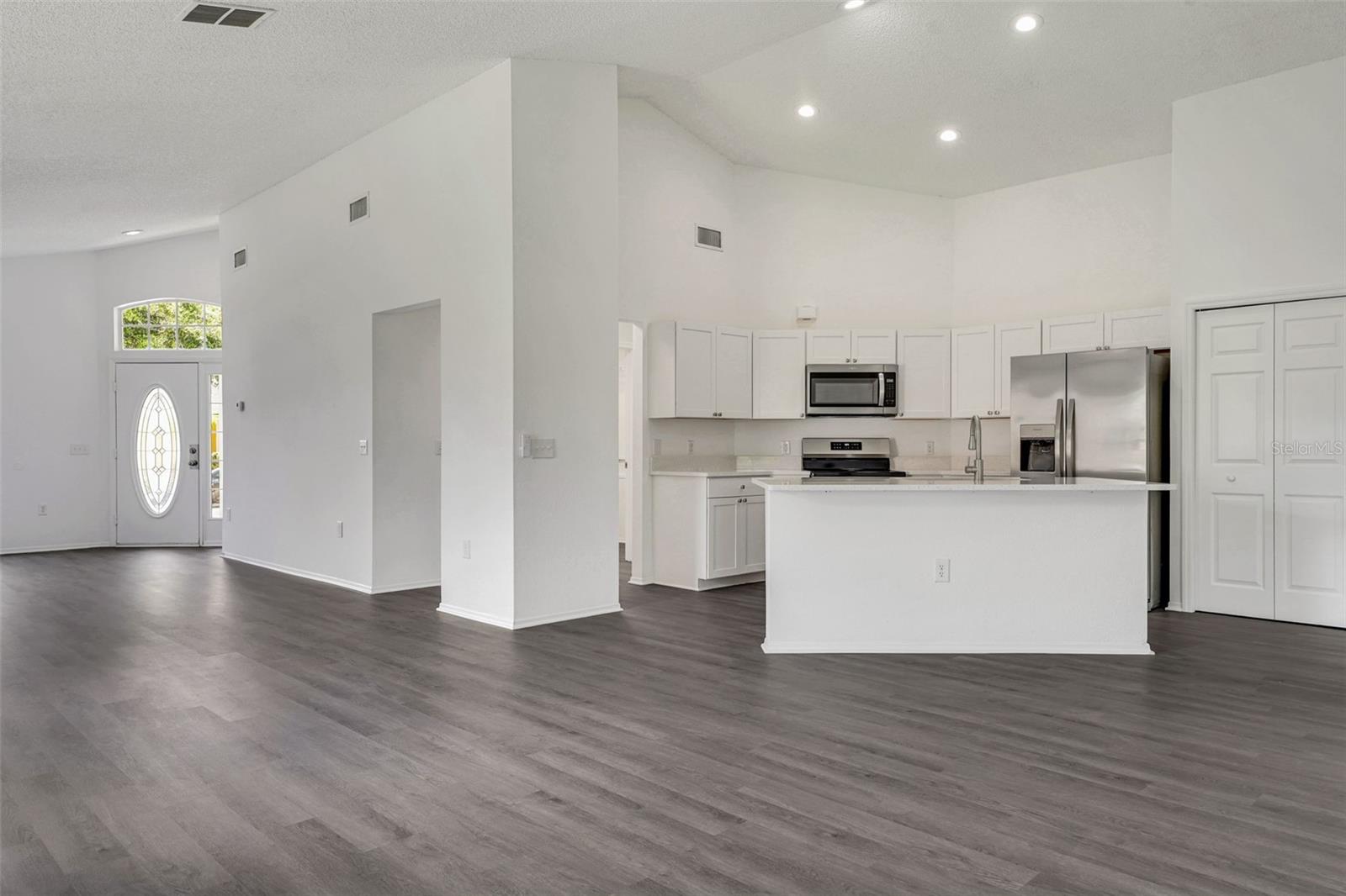 529 TERRANOVA CIRCLE