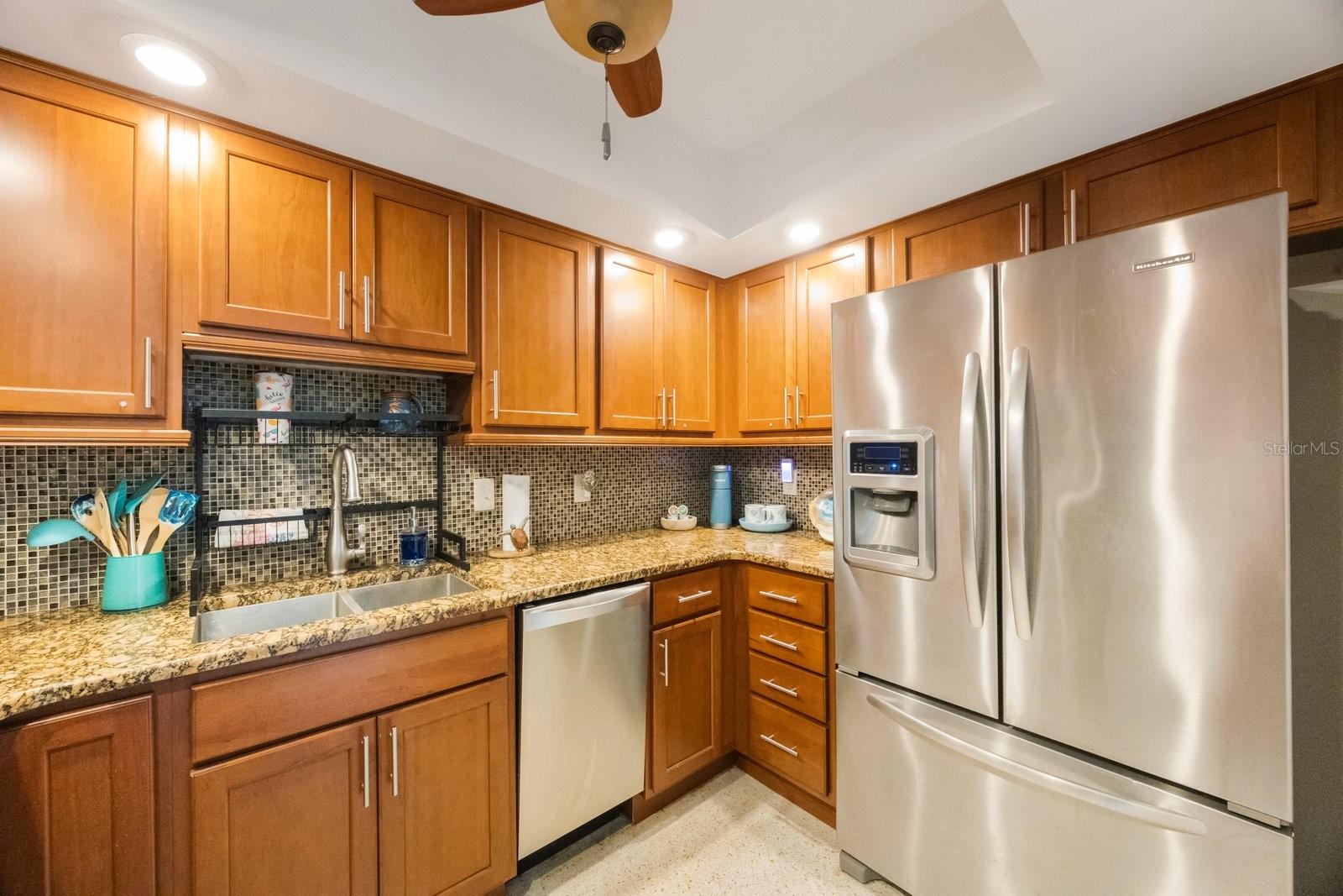 SYLVETTE CONDO - Residential