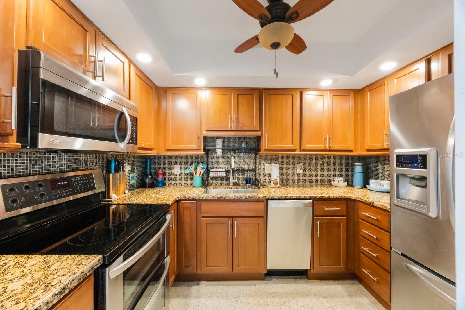 SYLVETTE CONDO - Residential