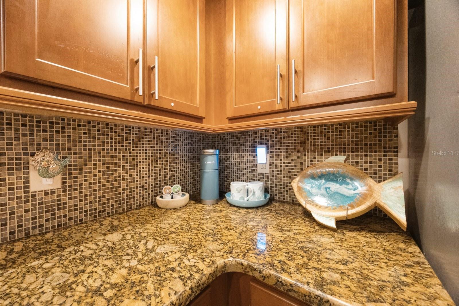 SYLVETTE CONDO - Residential