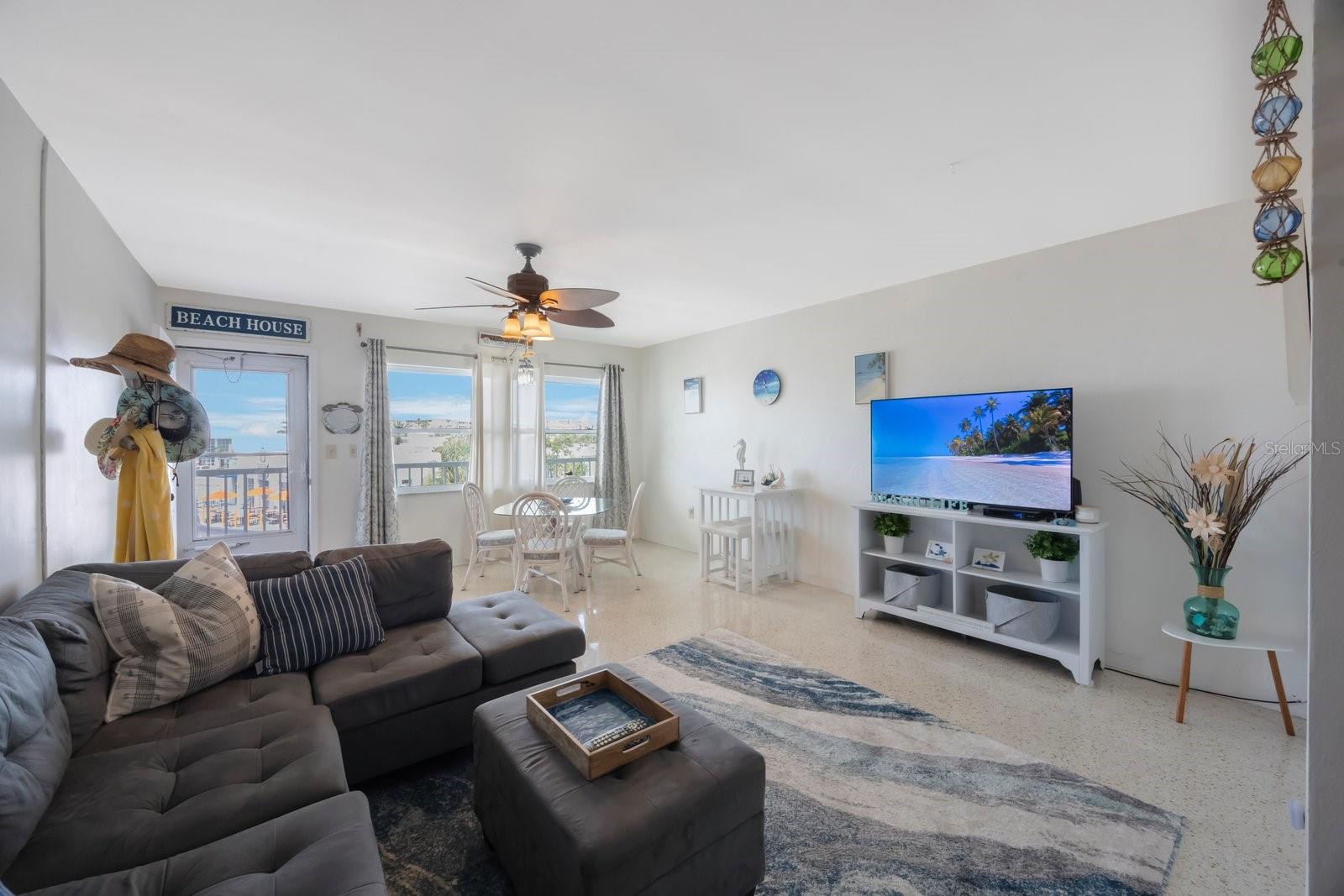 SYLVETTE CONDO - Residential