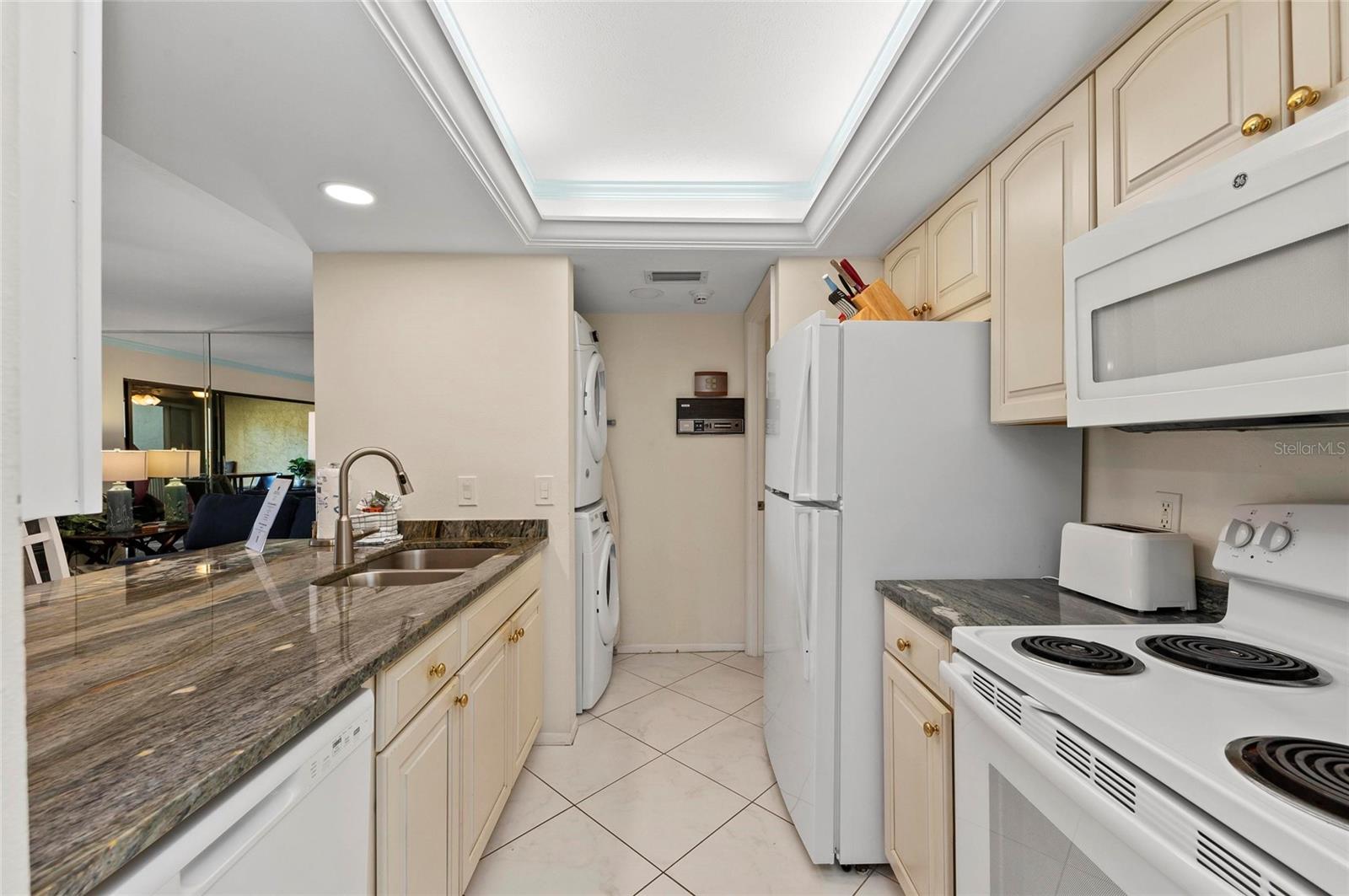 MIDNIGHT COVE PH 1 & 2 - Residential