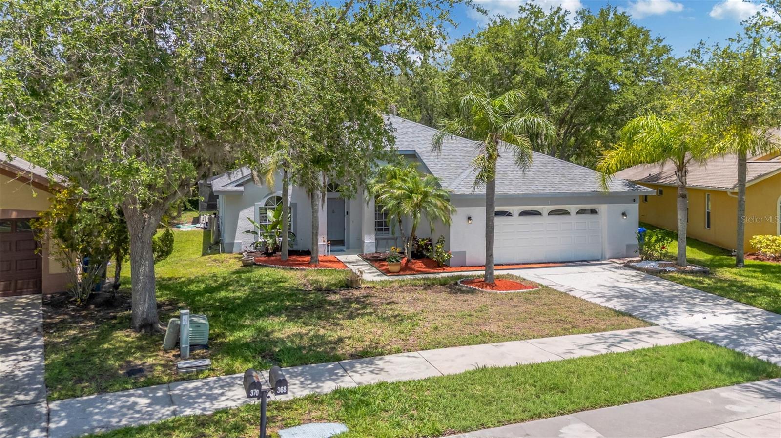 FOUNTAINS AT CYPRESS LAKES II-B THE - Residential