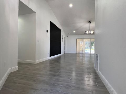 Tiny photo for 10 Hickory Loop, Ocala, FL 34472 (MLS # S5146085)