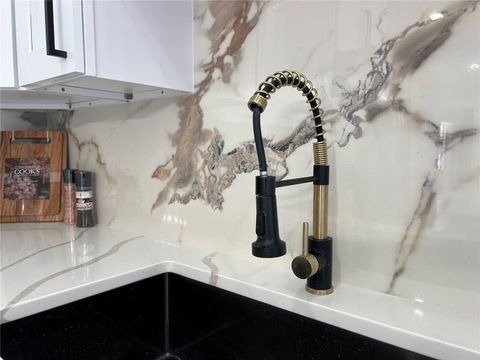 Tiny photo for 10 Hickory Loop, Ocala, FL 34472 (MLS # S5146085)